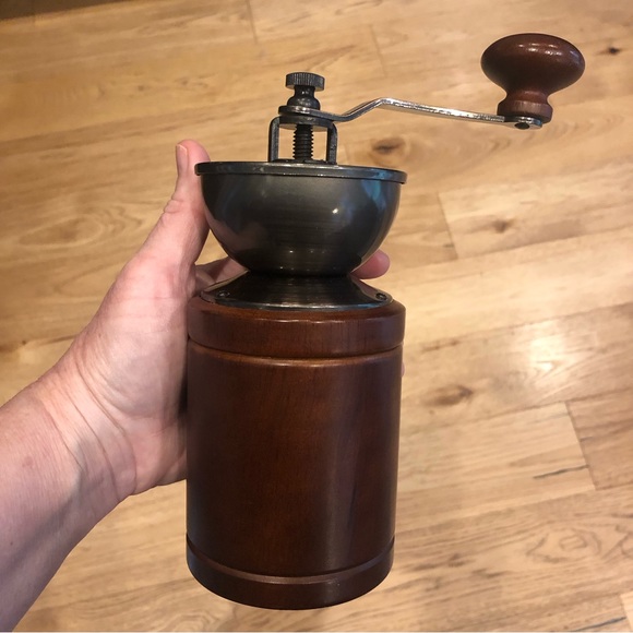 YAMA Kitchen Yama Manual Hand Portable Coffee Grinder Dark Wood